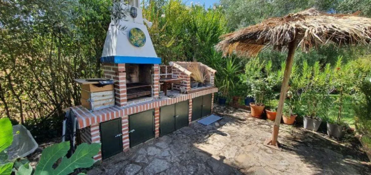 e9b56e03-7595-4f06-88fd-066040ad8d24