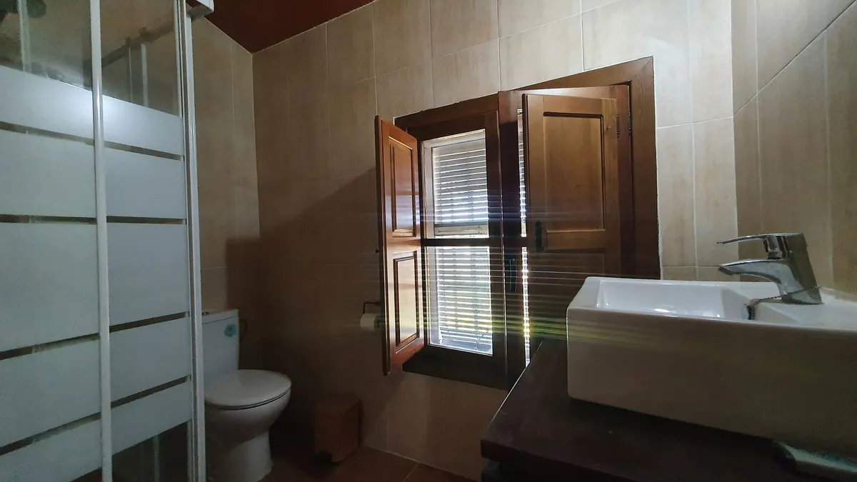 0b243ddd-1220-43a9-8242-9f126d6cb18d