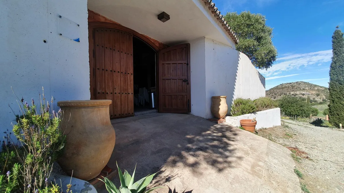 b78fe1f4-c22e-4a37-bf89-6a62d39488ea