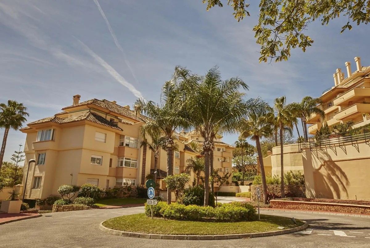 ccb965e2-6856-4036-854b-1de92f38eff7