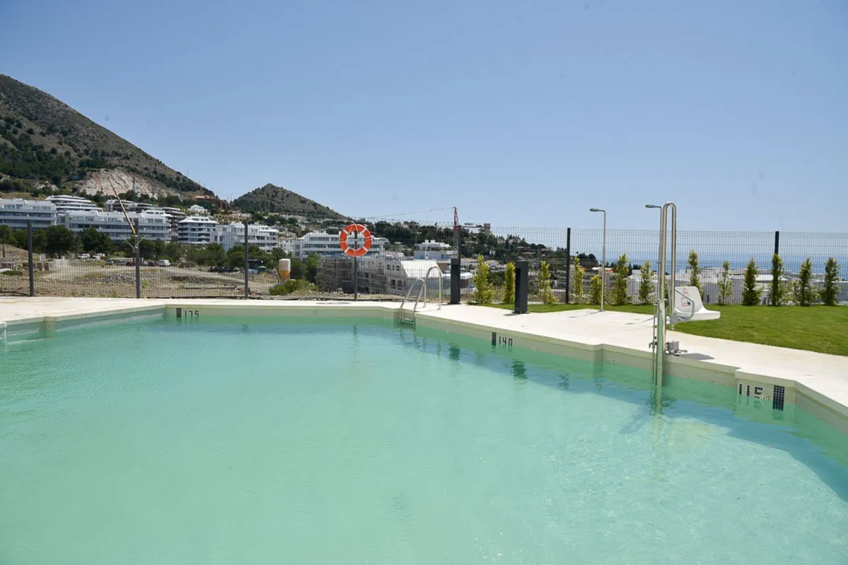 3eaddf38-b1b6-4975-b1ec-51ff727bfdd8