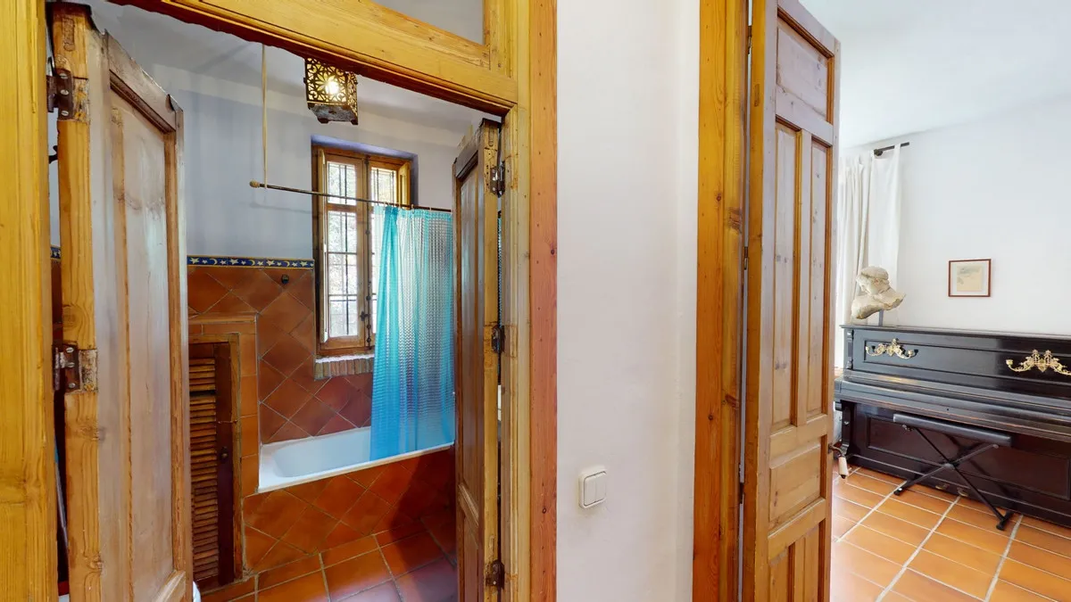 5c00b0fc-364a-47df-a8e8-71689cafcbdc