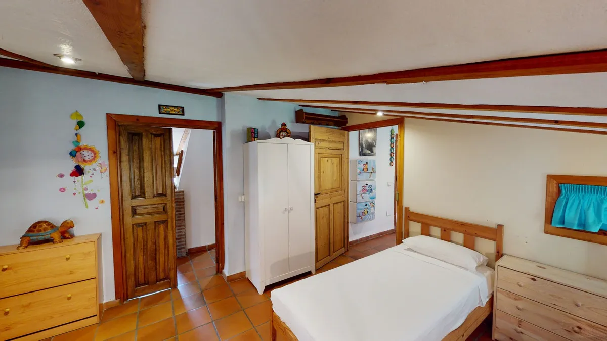 83f24314-d21b-4c24-84a8-6445e4b122c2