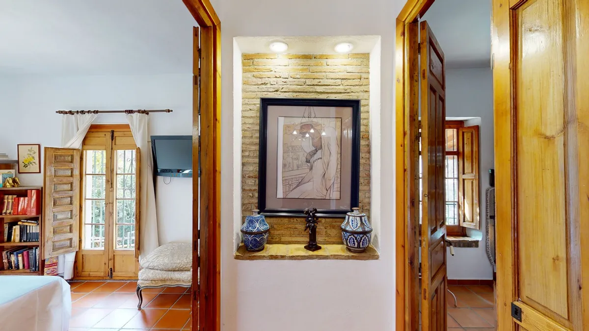 8d4ffd1c-cf99-4e6d-b0f2-16cae8132bca