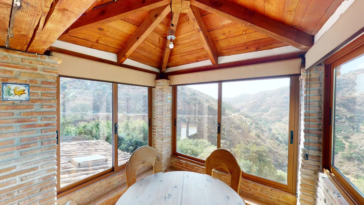 959ddda1-1f24-4059-a018-6004e994a0c8