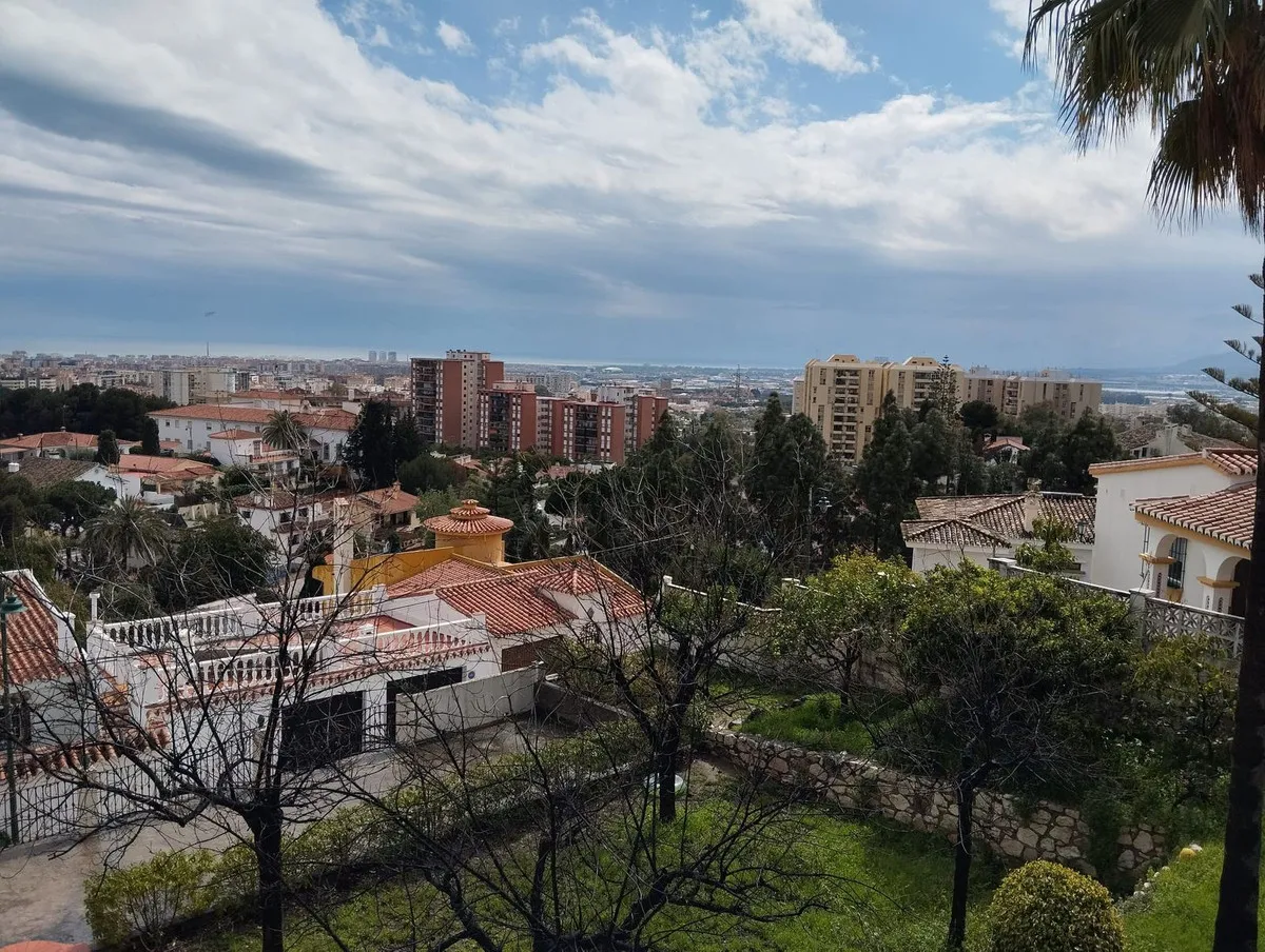 0f61f199-8183-4fac-8cf7-a9979147ee15