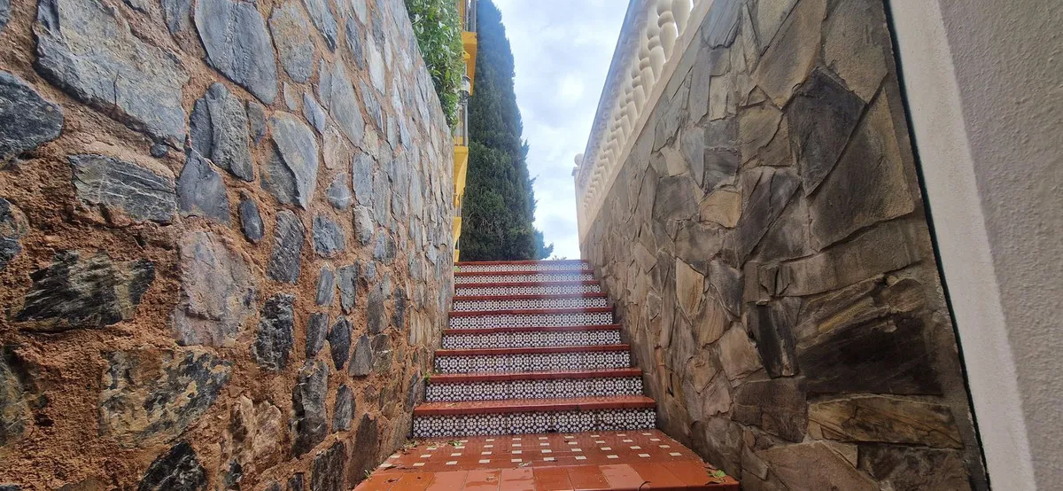 Spacious Family Oasis in El Atabal