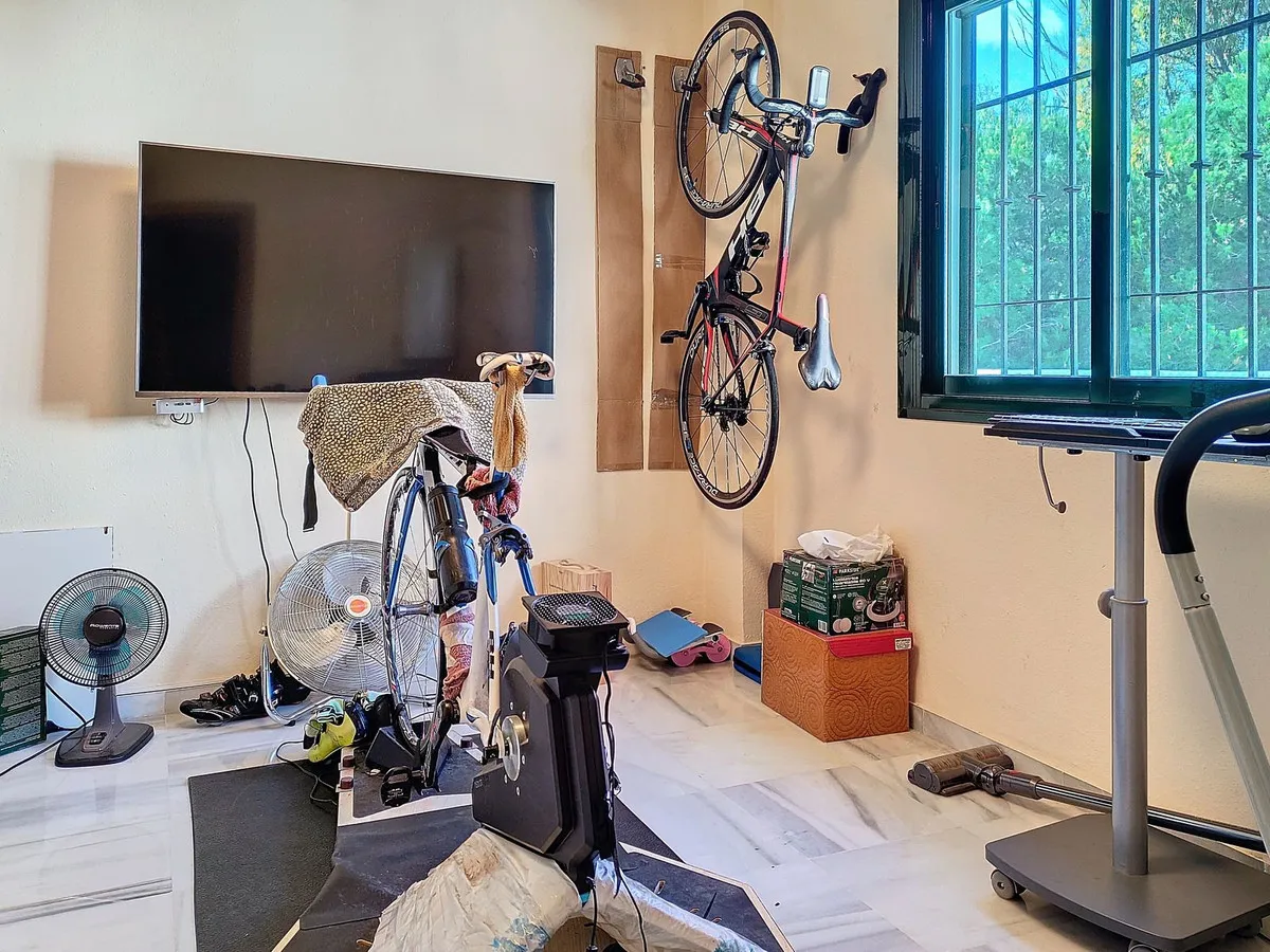 064eefea-5a57-432a-b75a-b8c33cf4668a