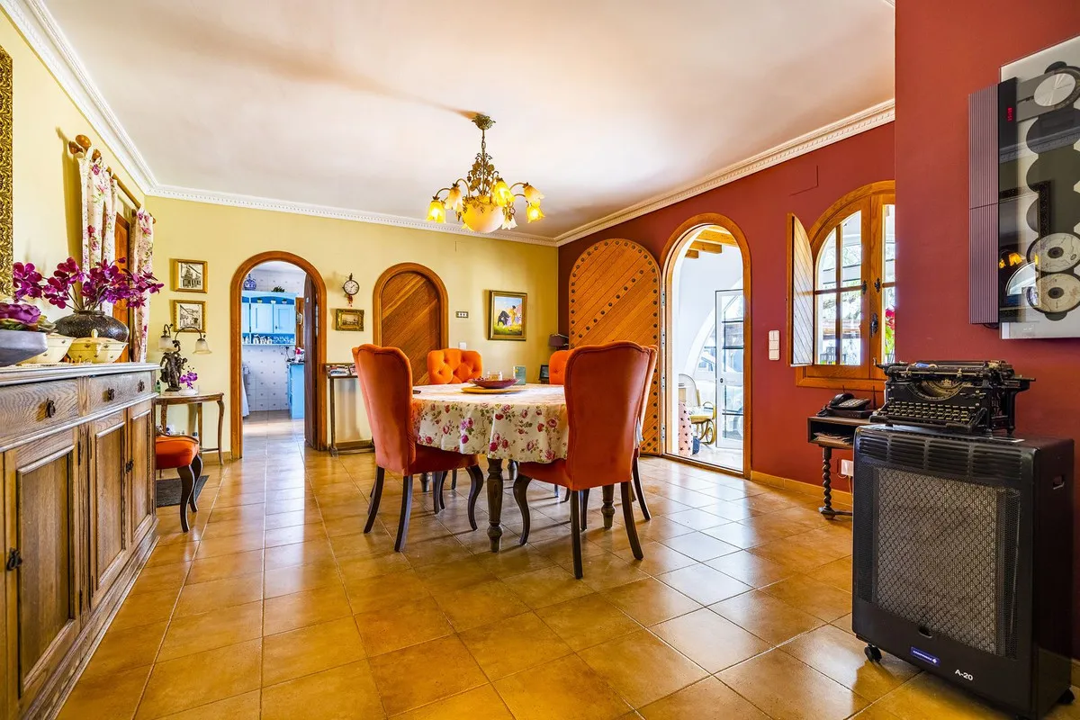 0de96871-4071-44bc-9d93-cb8d691e413f