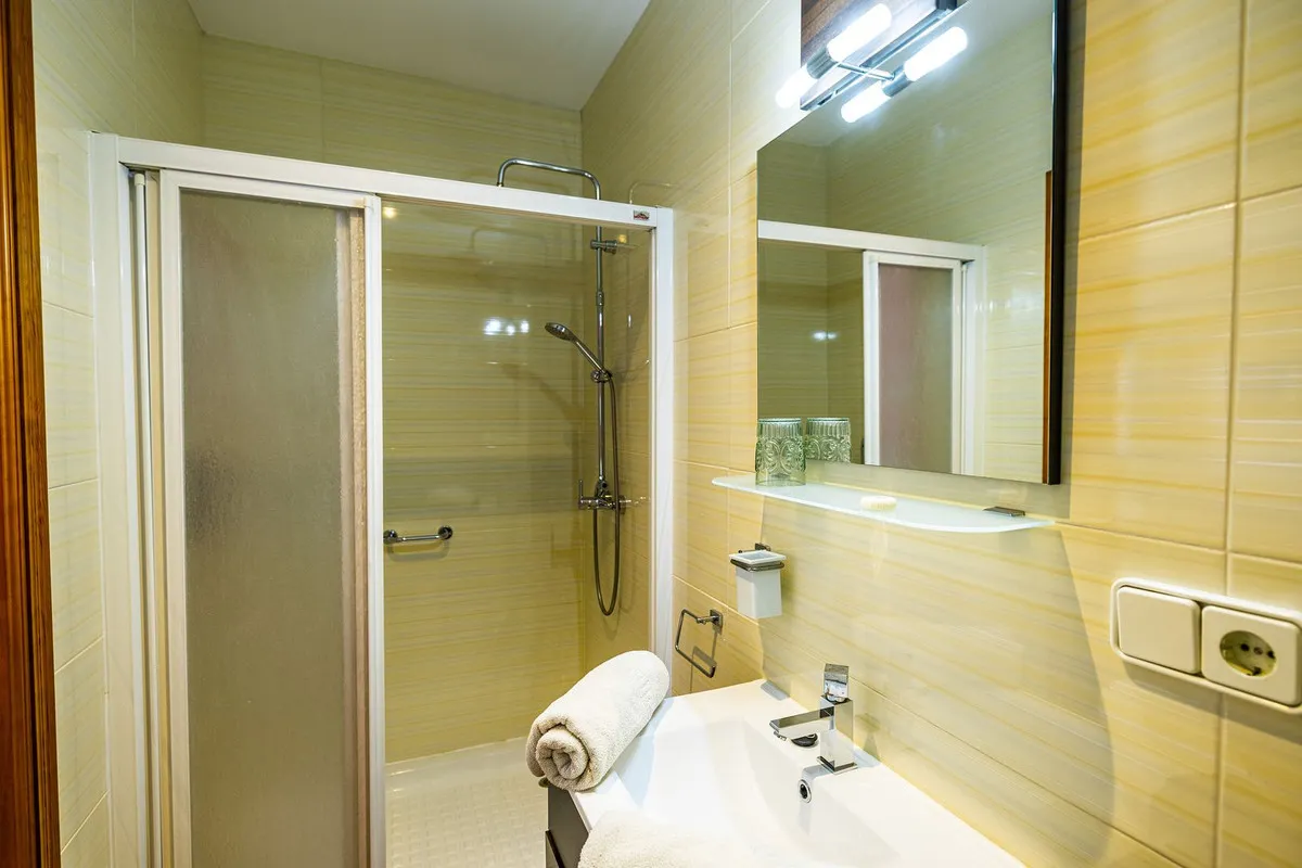 0fa1f62f-33c3-4dab-b9a2-307c187216ef