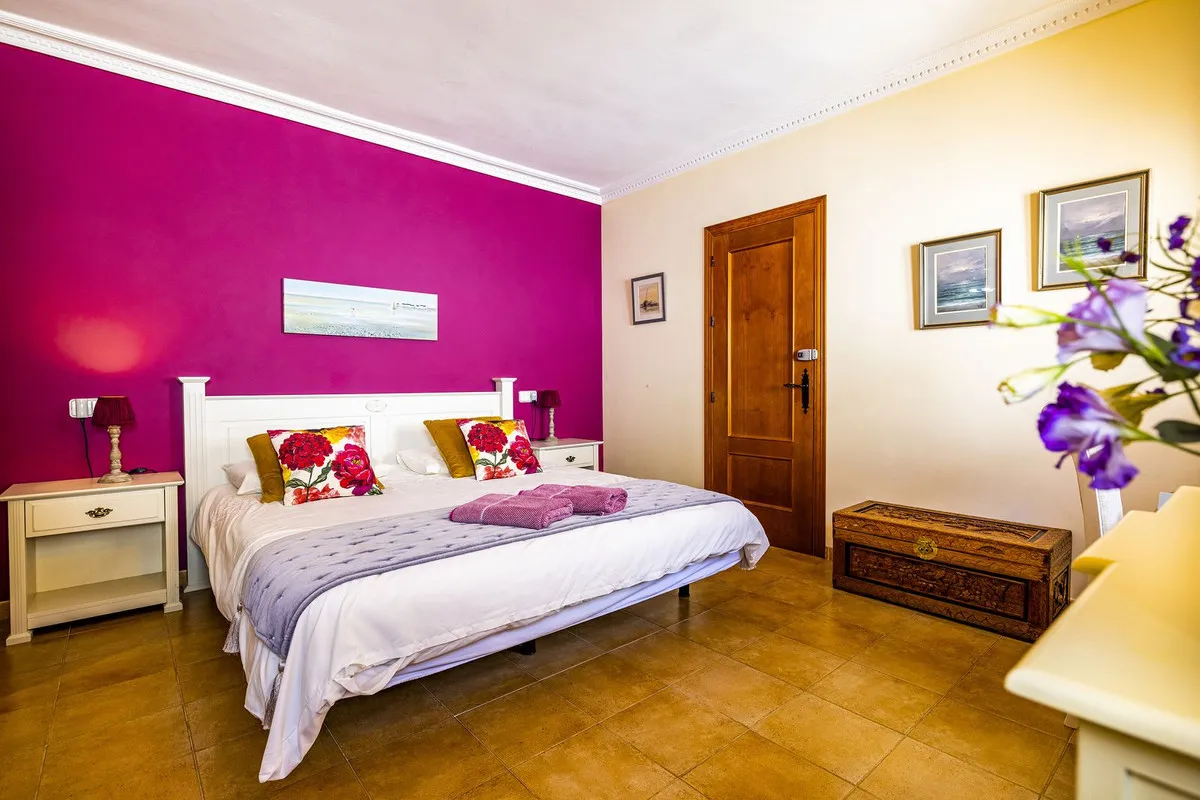 4d69e8d3-0cfd-4166-a375-2635567ae984