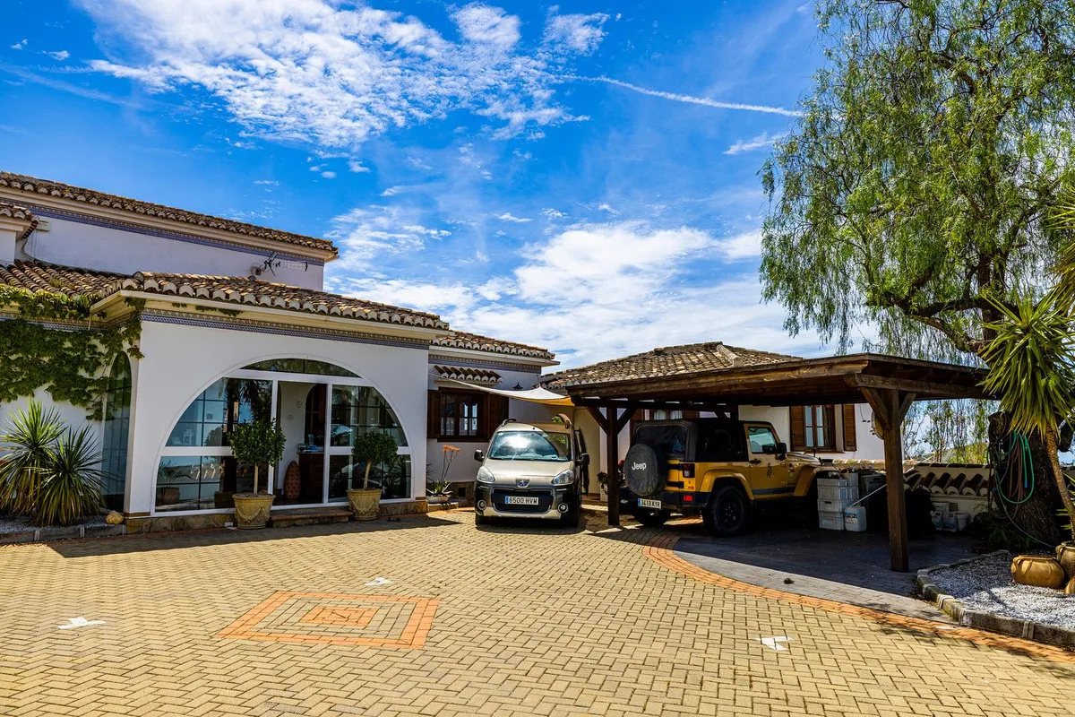 8717a766-d9af-4de1-b879-42b5c49fb7e5