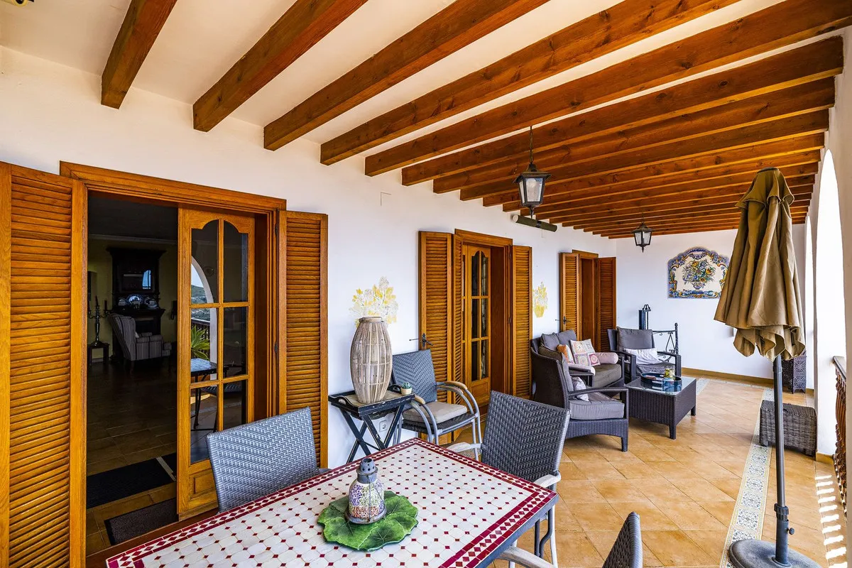 aed96a23-444b-443e-b06f-e266855b891c