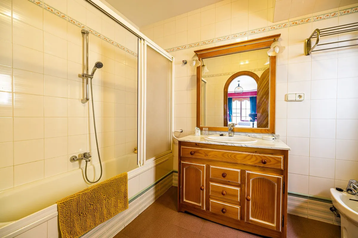 dde56ec1-bf14-47e4-9fbd-ec09610c73ec