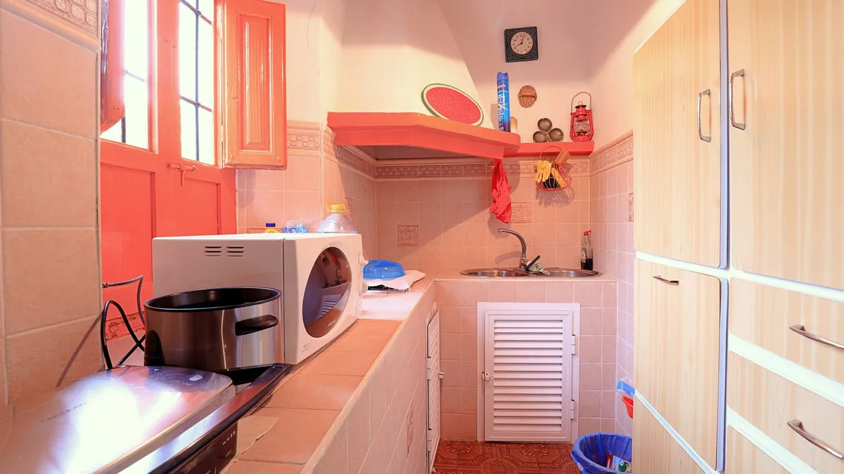 0b23c09b-ecc6-4d46-96ec-6eebdcb14c18