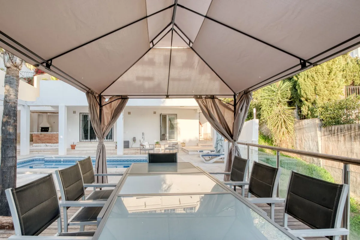 008f8139-3f08-448f-bca8-2d1d95bb861a