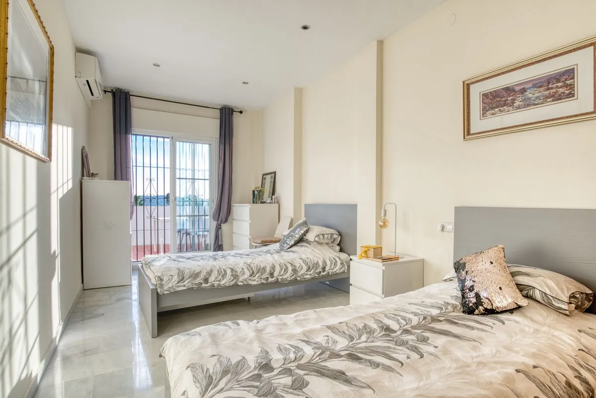 38d688d5-cb2f-4ac3-9c4b-8b8144ad379d