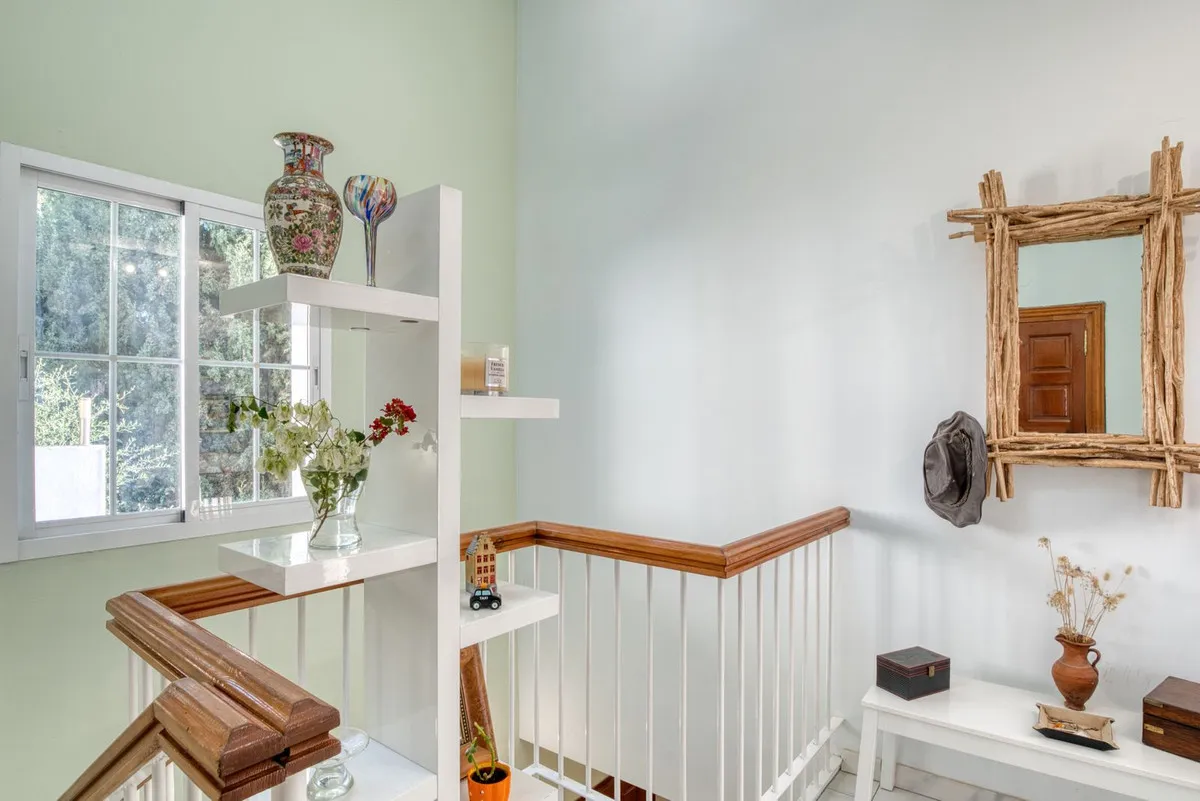 71420890-8842-44b3-82f4-30bd1b3a81f0