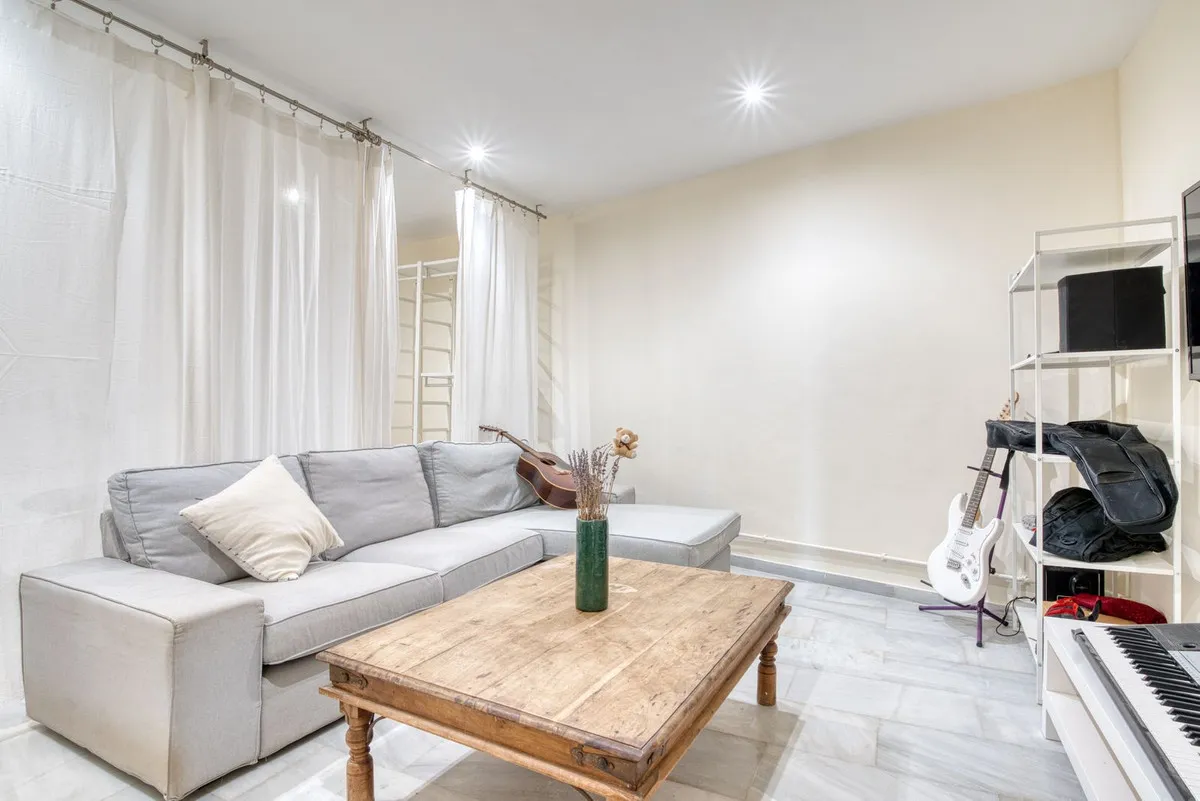 a991e6ee-5358-44e6-ab01-589ff945fb37