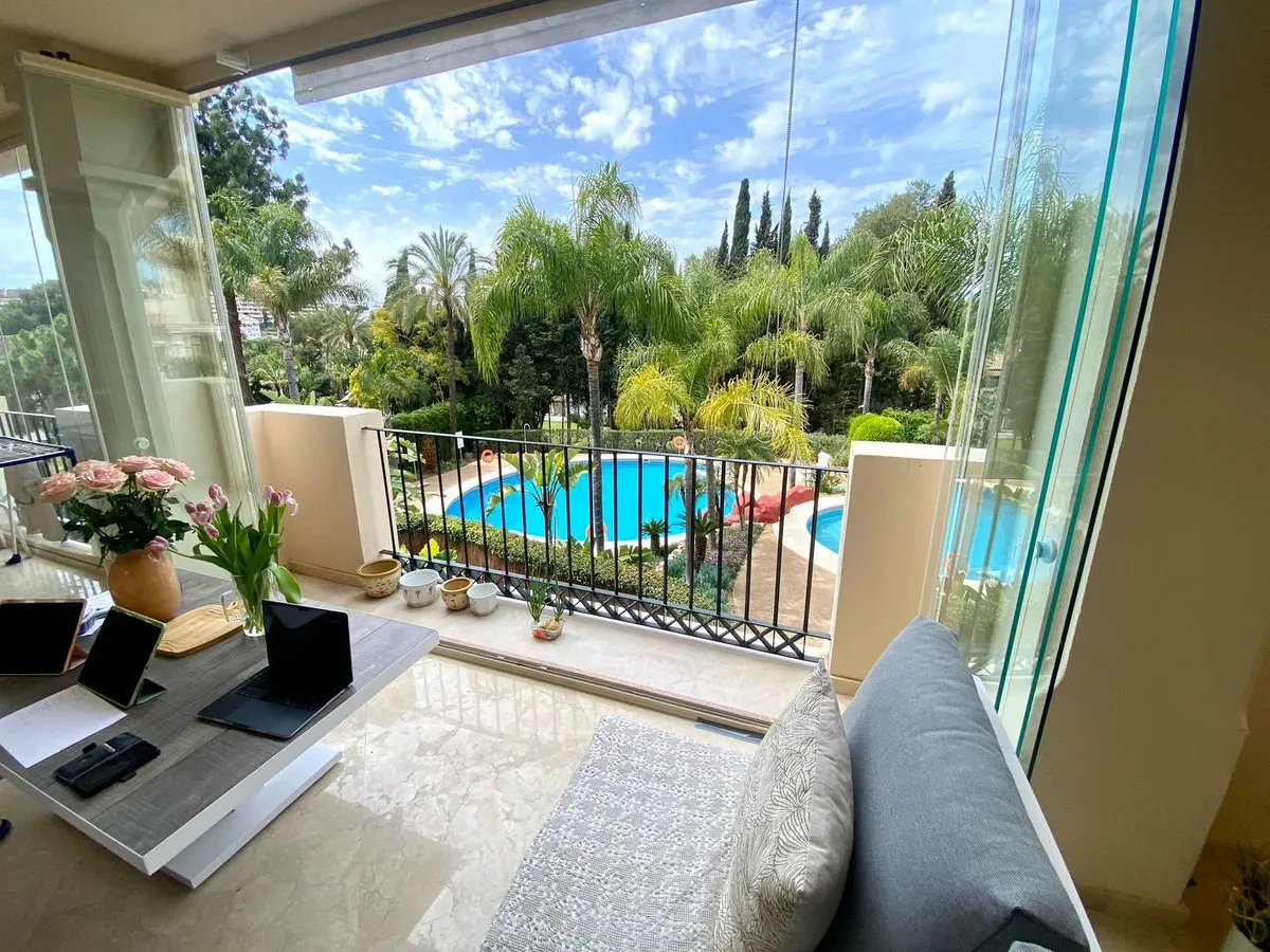 3ad6779c-dfeb-421f-bbf4-1e987b0344fe