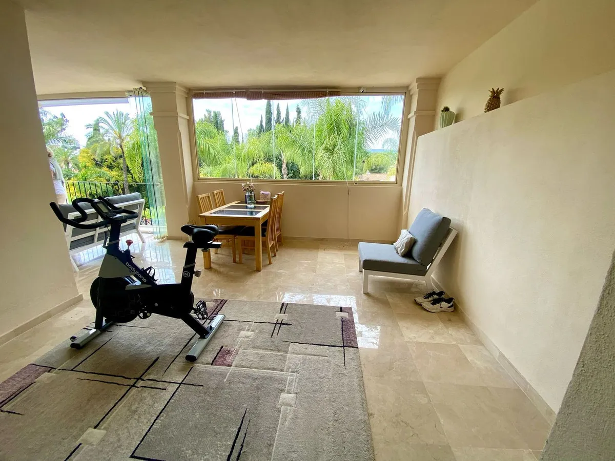 8fd8007c-6724-4936-9492-3fb0eb23d6fd