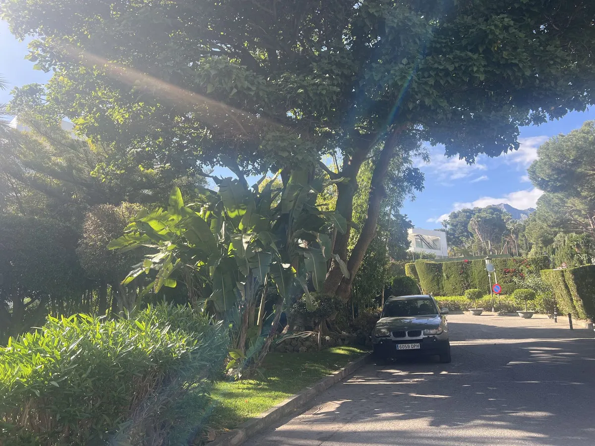 27a4f7a6-484f-486f-90a2-e6b90bff8ad8