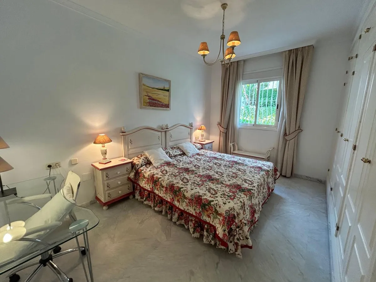 51e24da1-6979-42eb-af32-51e85c78e51b