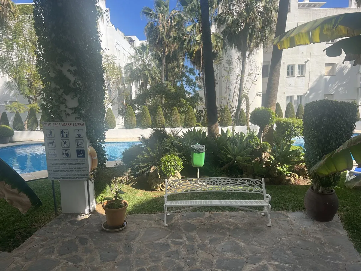 d4368f0a-7daa-4fa3-b9ac-d305b46086fd