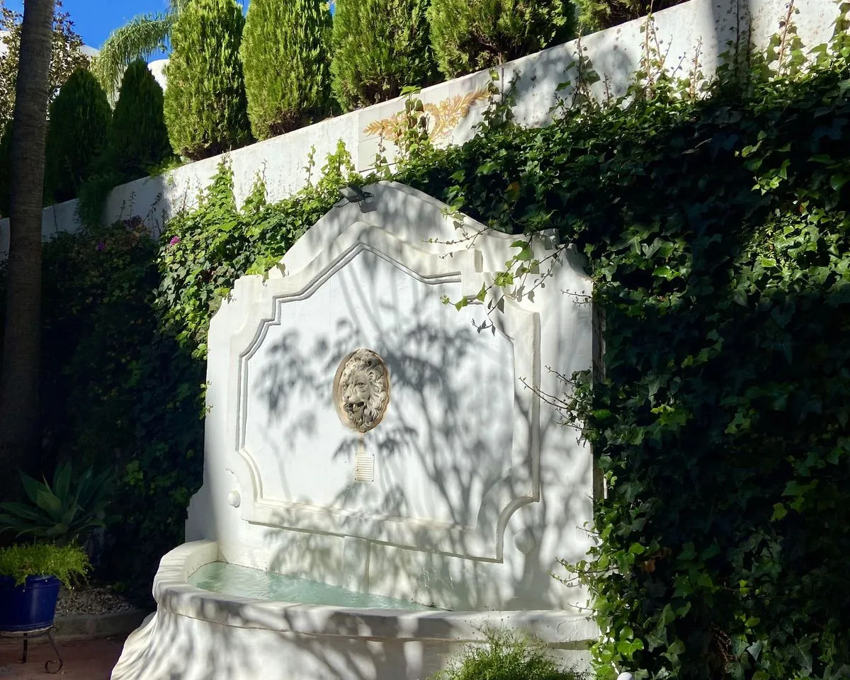 d941af3d-b1f9-4f34-b03b-b6a591c2da6b