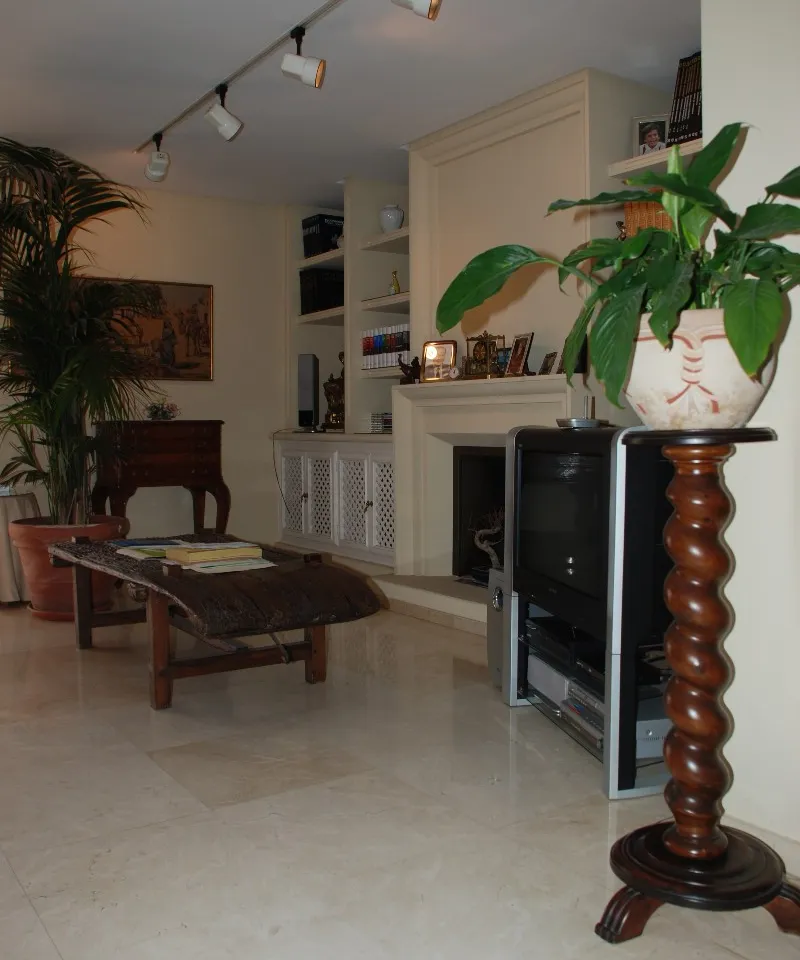 a58f1e98-8070-4f99-b27a-b1935d3c1886