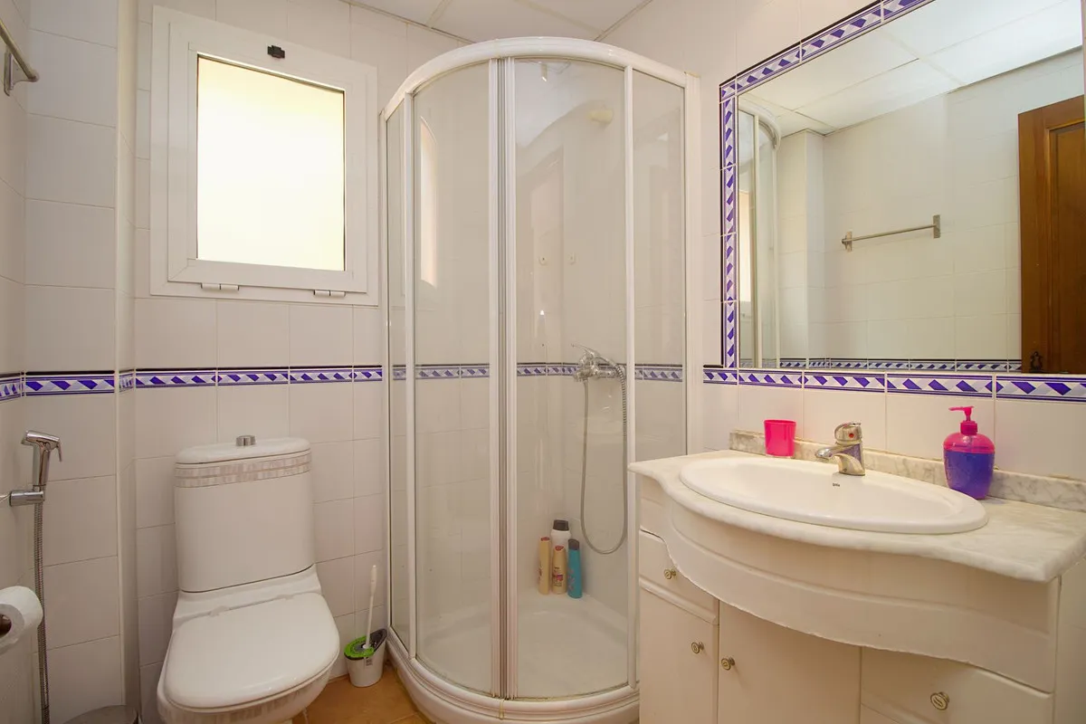 e4f2bc40-d699-4f46-8007-a76d0a18bed7