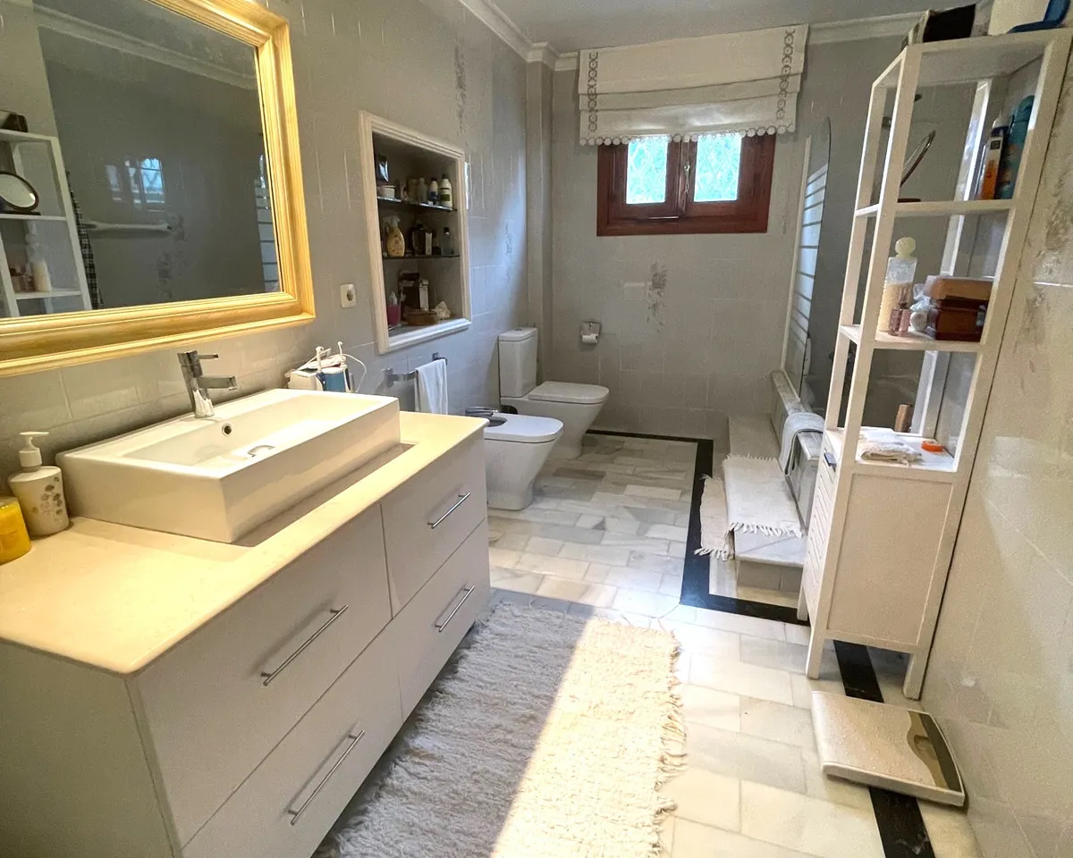 2f371644-2e9f-4a3e-a4f8-8b40cf1c4398