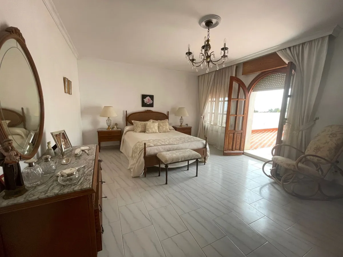 3972b8f5-1dfc-4411-8065-48bd90e5e0a3