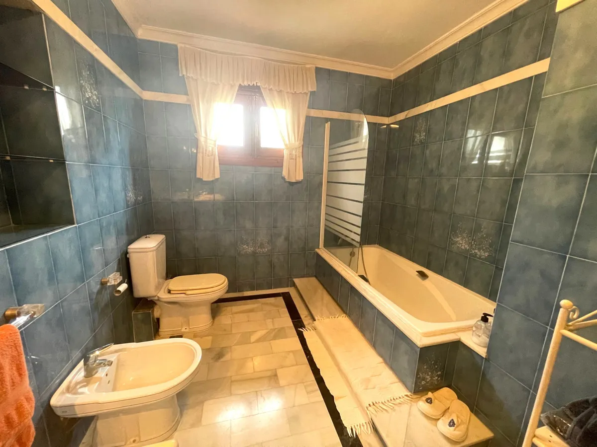 7cb43aa3-9403-4df2-a8a7-e6a2956b82f9