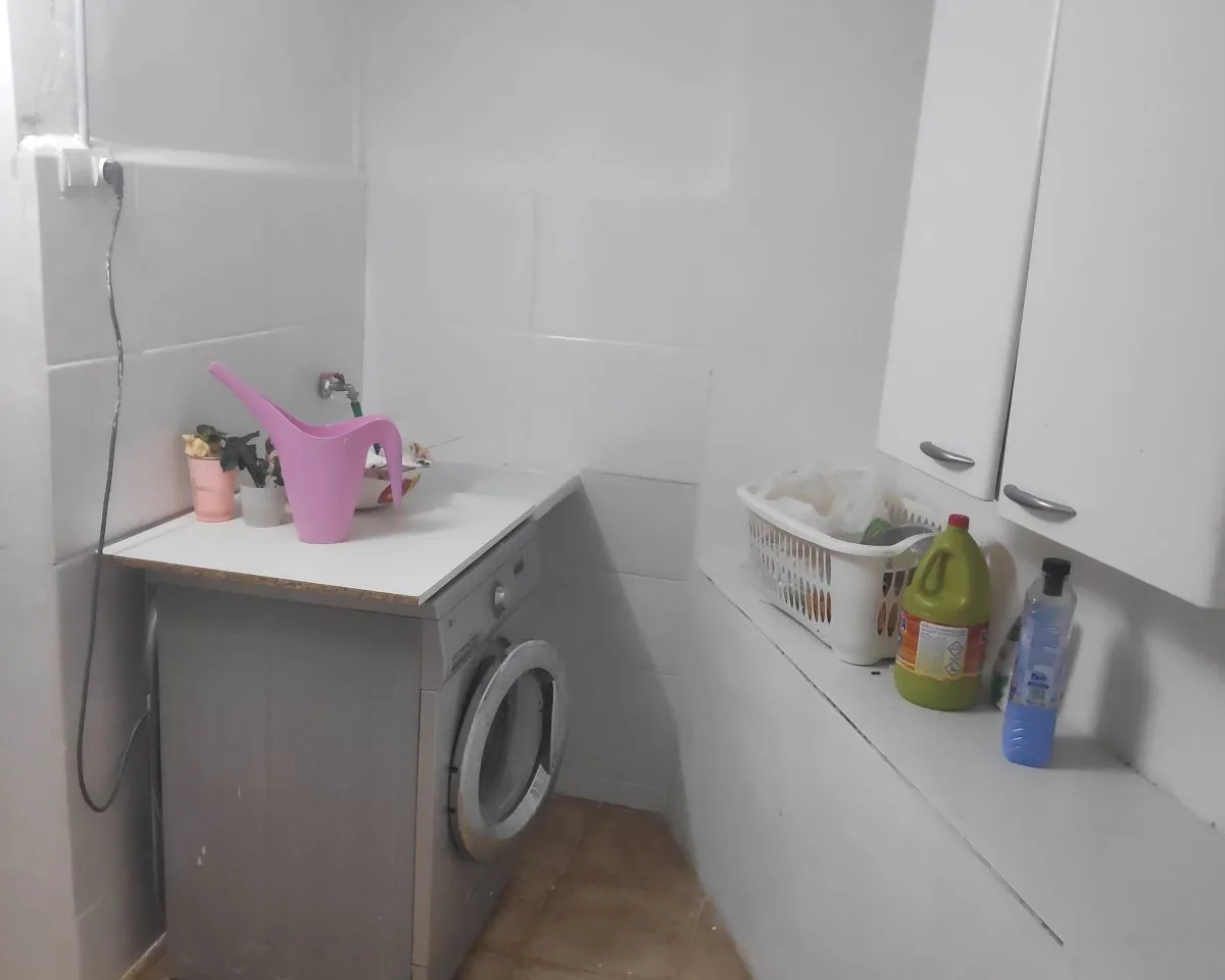 8b6c4c5f-10bc-4166-8363-28710723d098