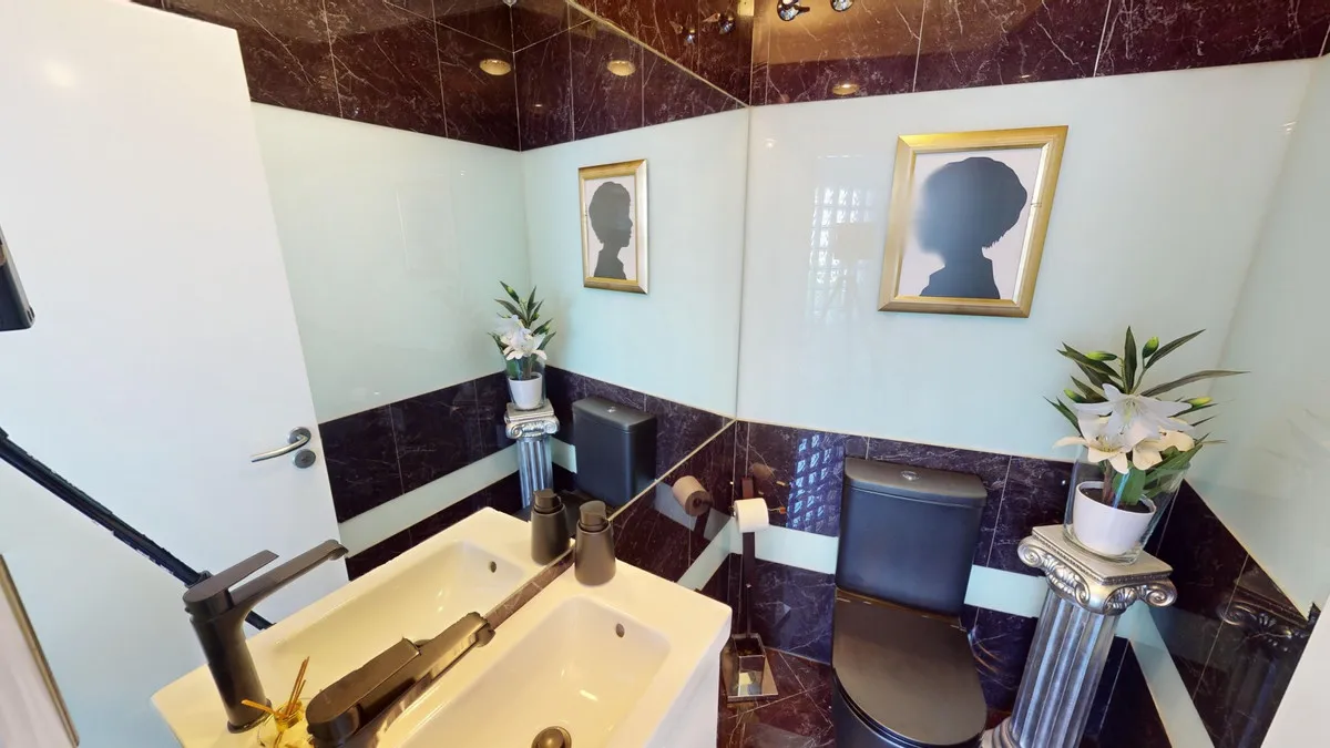 02446327-9c1e-41e4-b47e-f7f639a8fa09