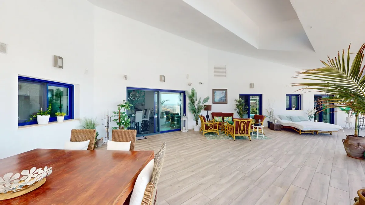 04552bd0-2401-4e39-8b34-c1d323b8f32e