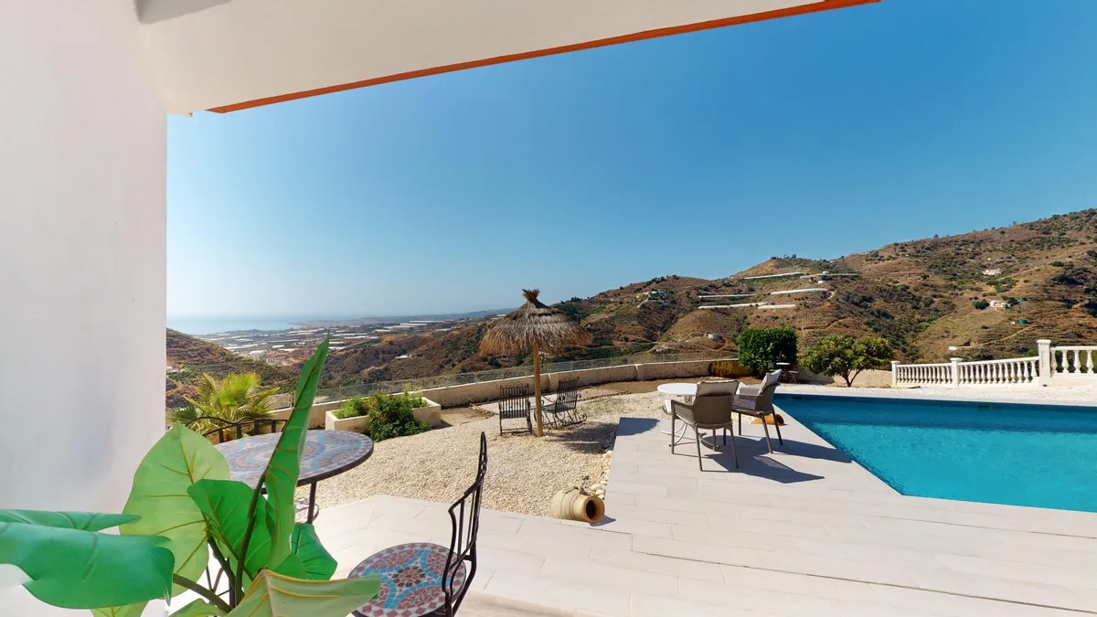 11032e57-4b8a-4d31-a49e-cf18a0cd2c3c