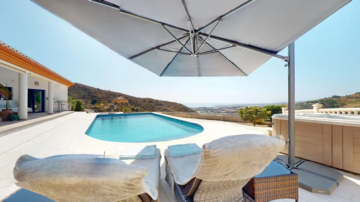 29d23b4b-67d4-4d8b-8b10-24fb0e797edb