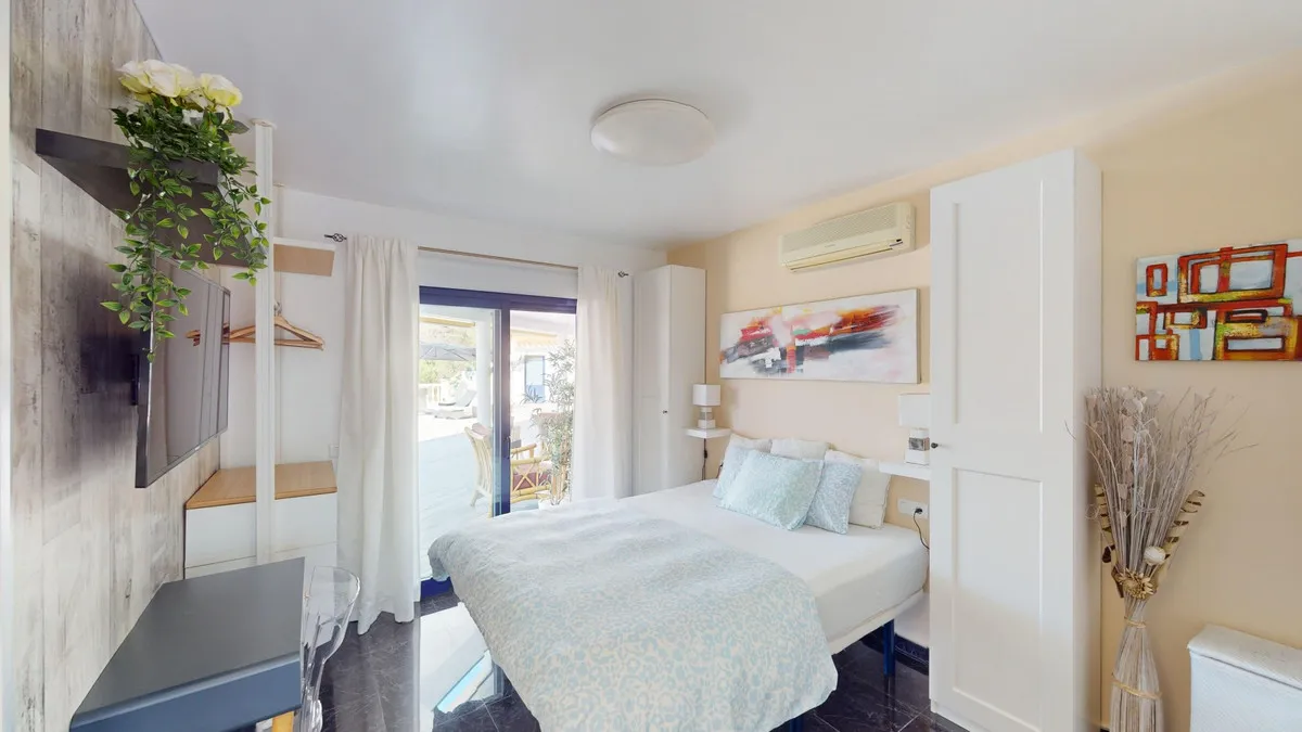 889a1622-b3c8-4a8c-8609-7f4565aad113