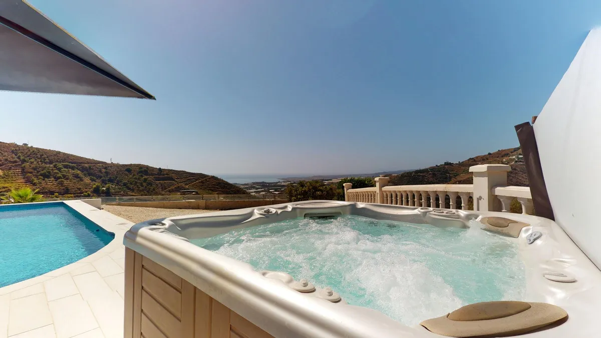 e694ade0-7675-4f56-b814-3094156bfb6a