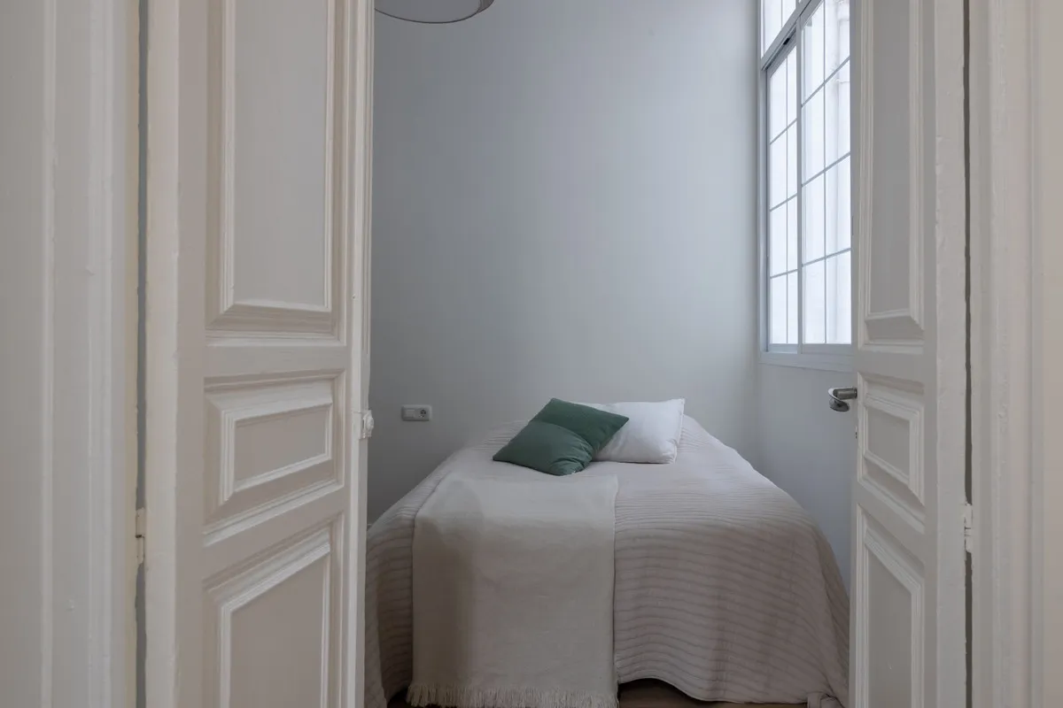 68c2bdad-22ef-4aef-887f-2b337d65af42