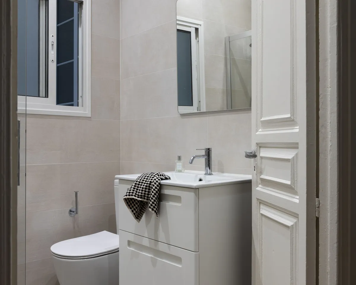 8ebcc5e2-3428-452a-ab34-6d961f42630f