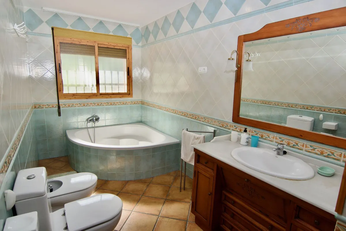 7cd2783d-61a3-4578-9585-f874a09ce157