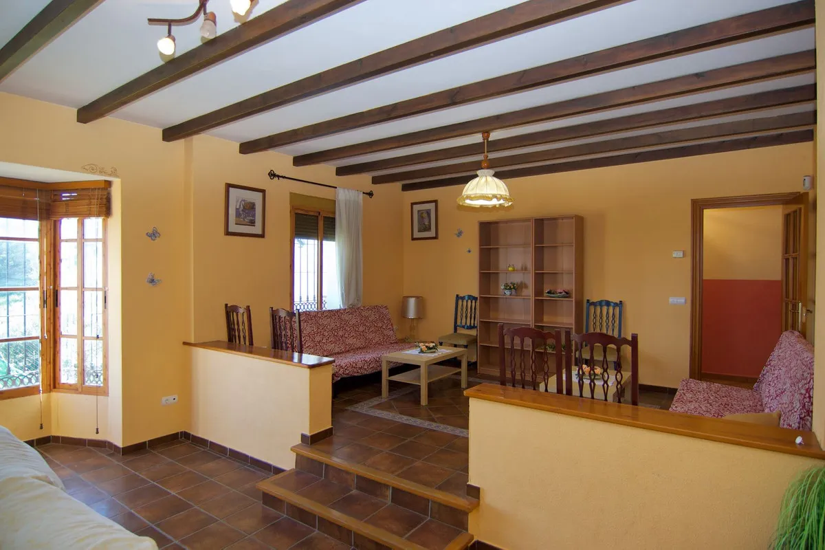 d9c25739-6af7-4124-af57-2de3ad355a14