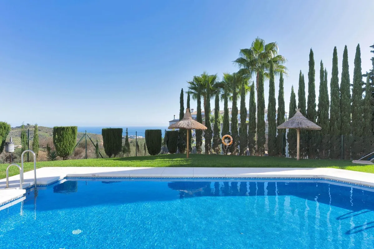 5c7a861f-c3a5-4b8a-ac43-199c8da31dfa