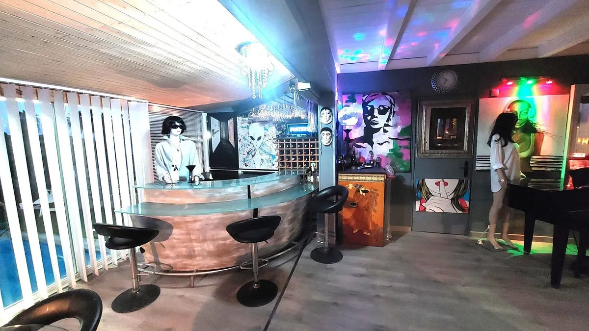 0f9b558e-0250-4e5c-876b-354c5a704763