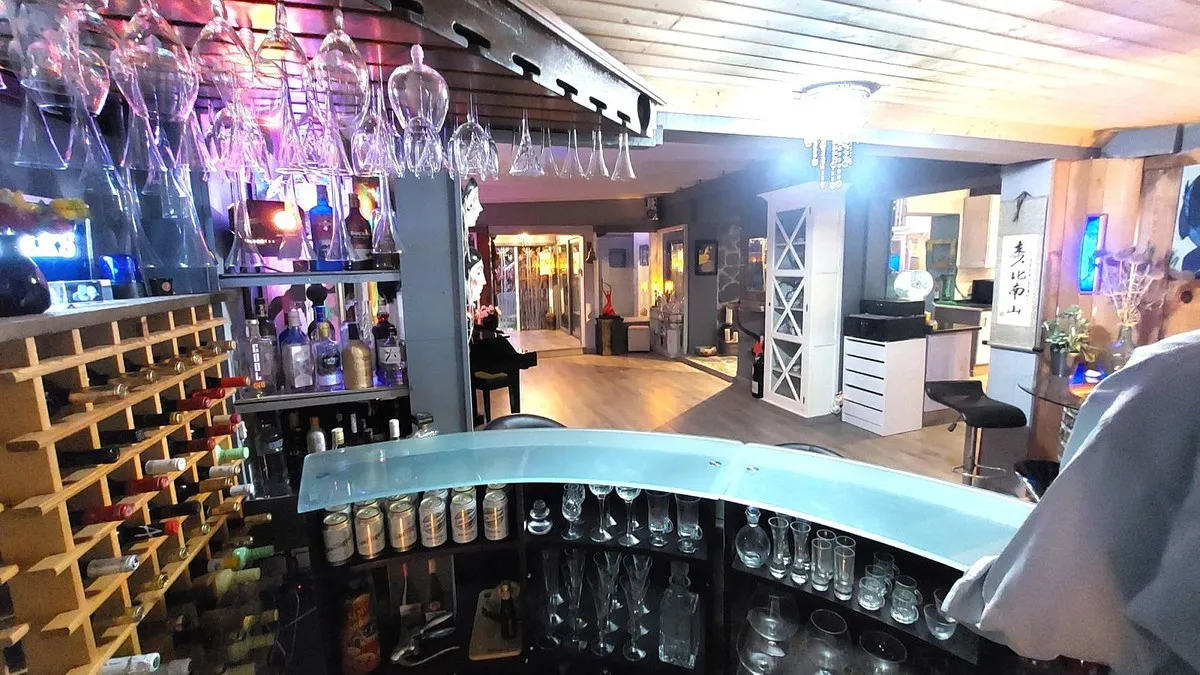 4f2446f0-4d9f-4e1a-a883-aa8dbb39733b