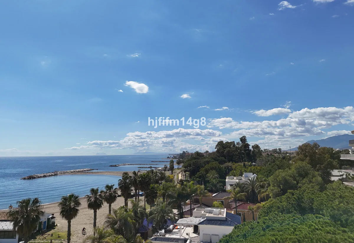 b966dcea-c3a8-4665-876f-46180aa5adfe