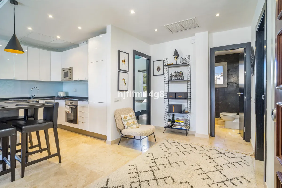 f391a010-00e0-4bb4-9c34-8ae9aeb05e06